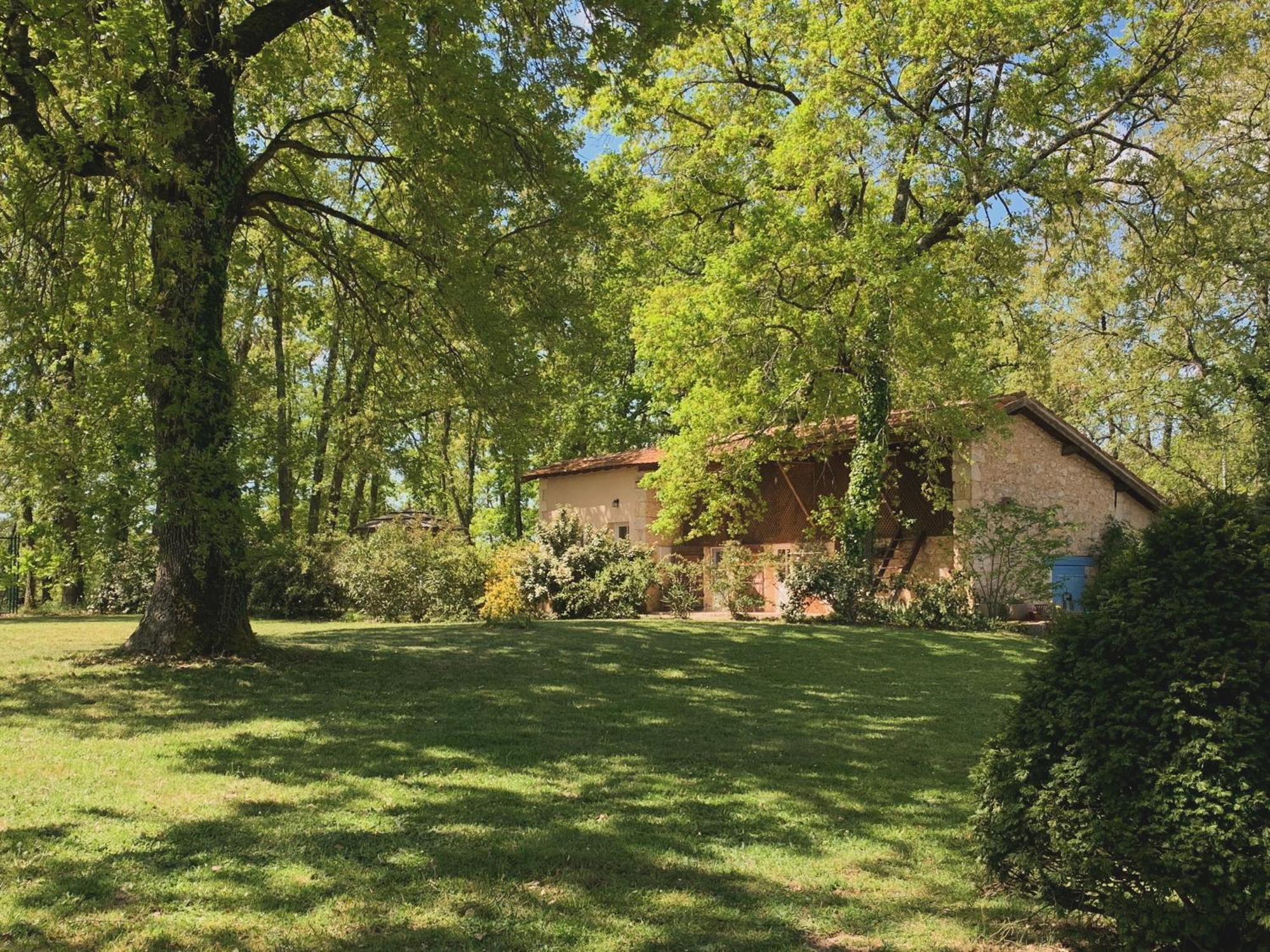 Le Buscagneau Villa Béraut Exterior photo
